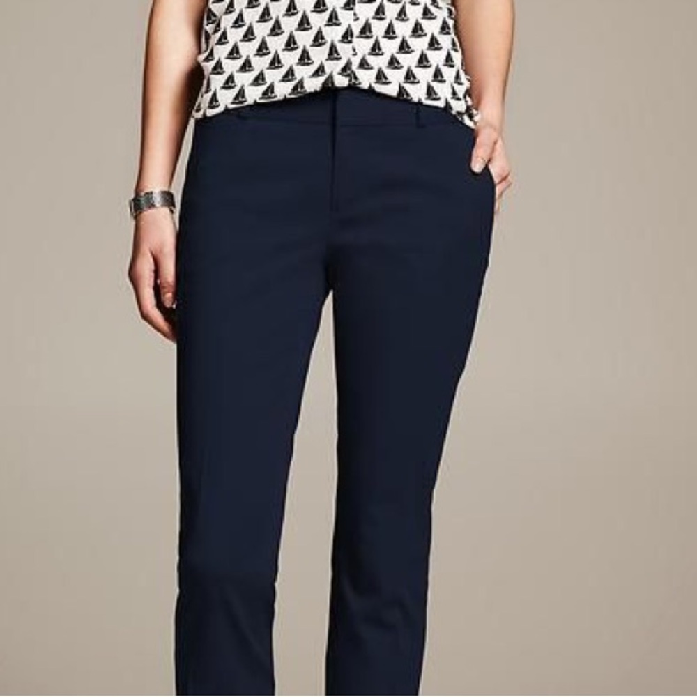 Black Pants  Banana Republic Cropped Pants Hampton Women’s 6 Checkered Fabric